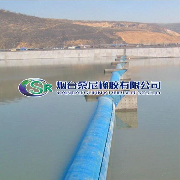 Presa de goma del río inflable